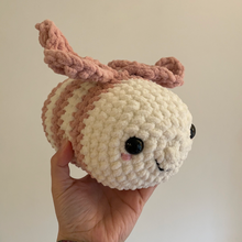Load image into Gallery viewer, Pastel Handcrafted Crochet Bee