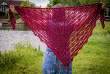 Load image into Gallery viewer, Maroon Crochet Lace Wrap
